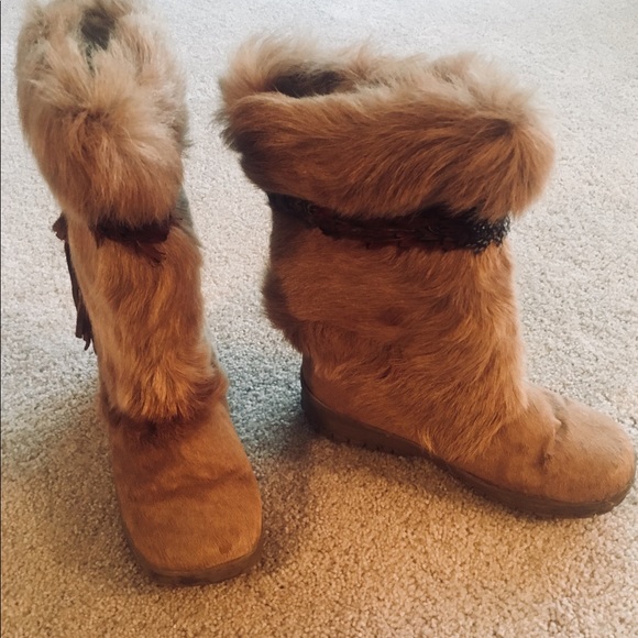 BearPaw Shoes - Women’s Bear Paw Kola Boots size 10